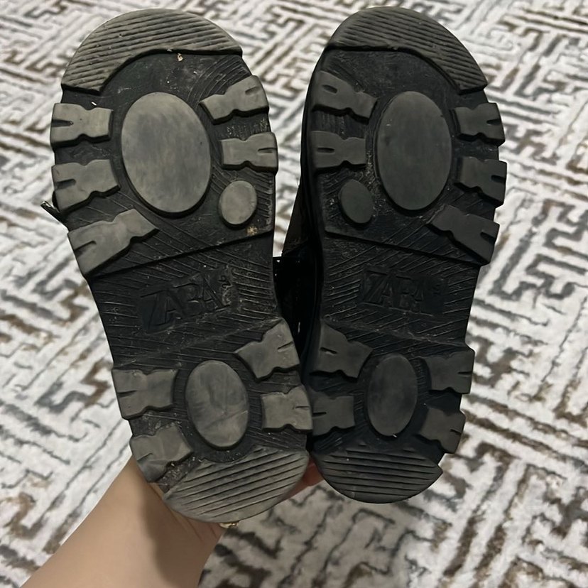 Erkek Çocuk Bot - Görsel 4