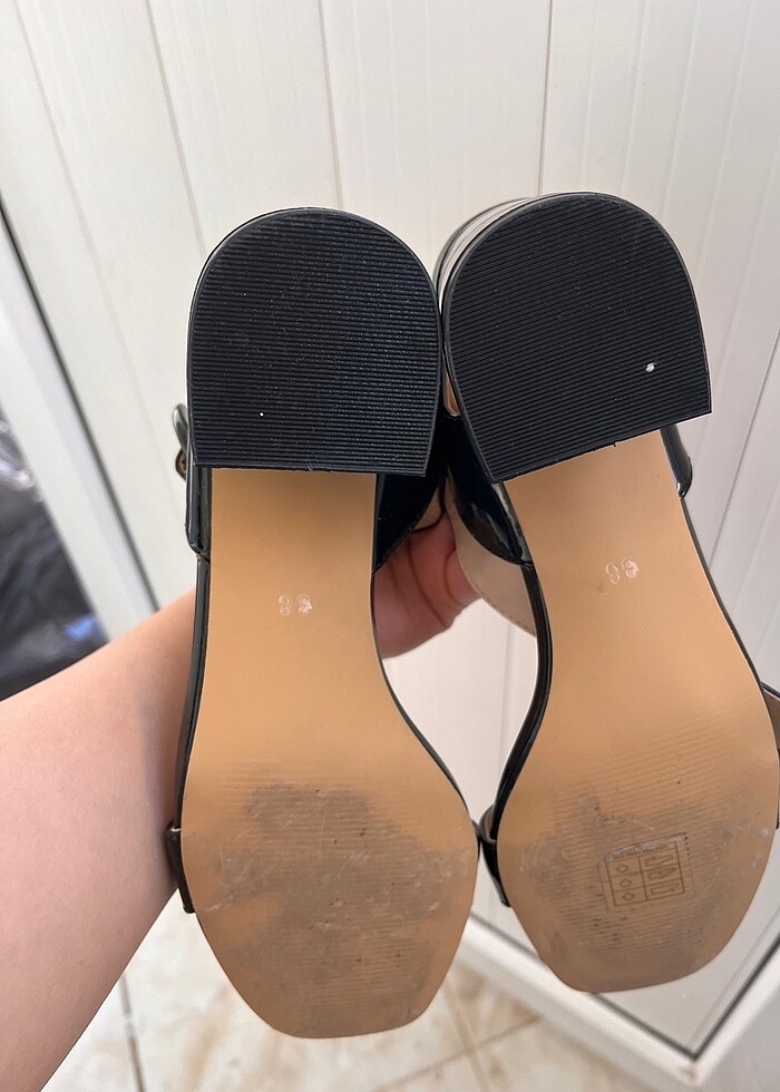 Tek bant topuklu ayakkabı - Görsel 4