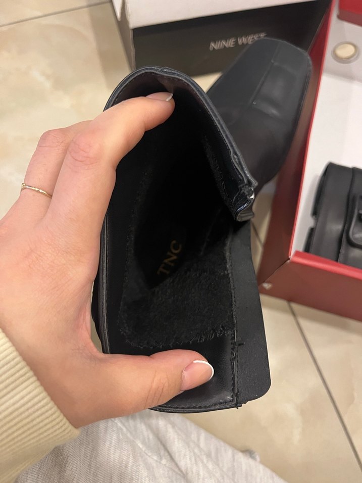 Kadın Siyah Deri Tokalı Topuklu Bot - Görsel 2