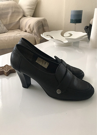 Aerosoles gerçek deri