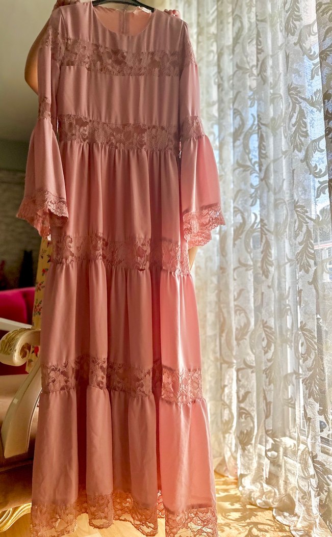 Pembe Bohem Nakışlı Uzun Elbise
Melike Tatar marka - Görsel 2