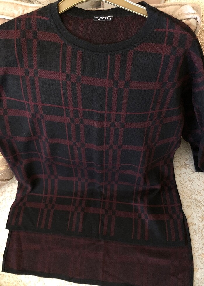 Ghisa etekli triko takım - Görsel 5