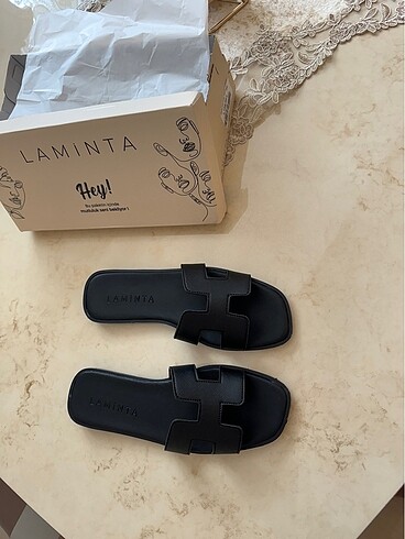 Hermes terlik markası laminta