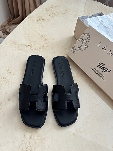 39 Beden siyah Renk Hermes terlik markası laminta