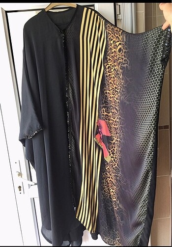 m Beden Abaya
