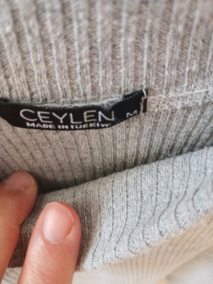 Gri Kadın Triko Bisiklet Yaka Kazak - Görsel 2