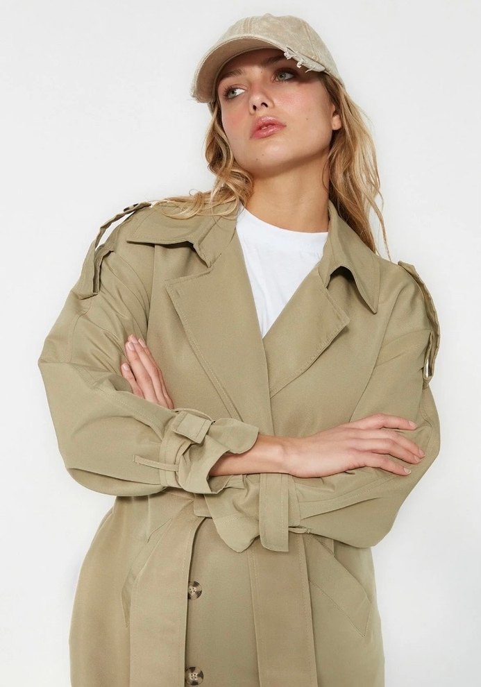 Açık Haki Uzun Kemerli Kadın Trençkot - Görsel 4