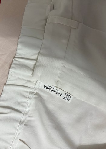 Stradivarius Beyaz pantalon