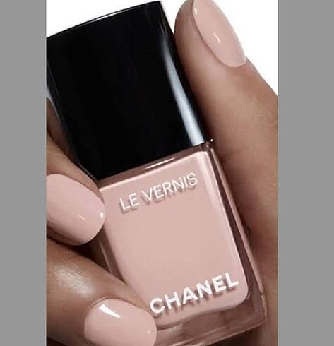 Chanel oje
