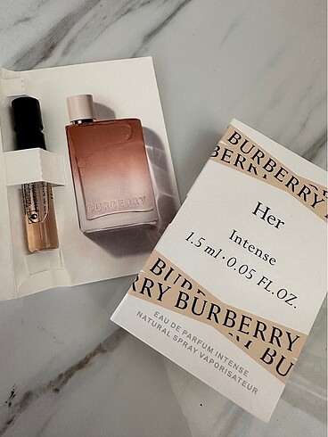 Burbery intense parfüm