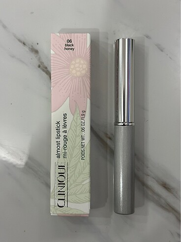 Beden Clinigue ikon balm ruj