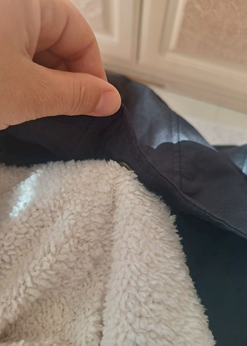 siyah Düğmeli Uzun Kollu Kadın mont - Görsel 3