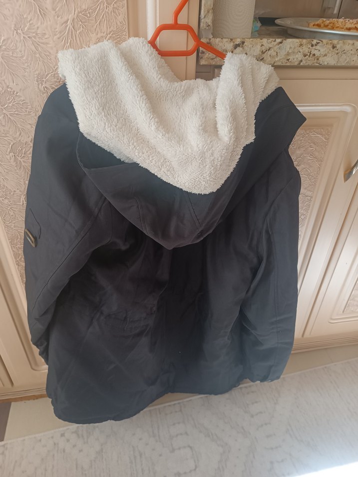 siyah Düğmeli Uzun Kollu Kadın mont - Görsel 4