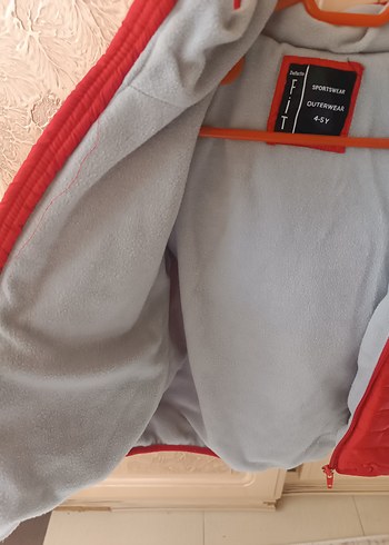 az kullanılmış erkek çocuk mont - Görsel 4