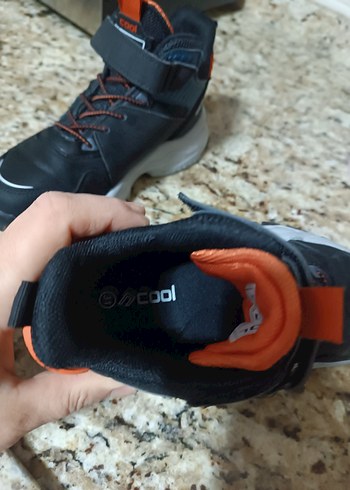 Siyah Erkek Çocuk Yılan Desenli Kauçuk Bot - Görsel 3