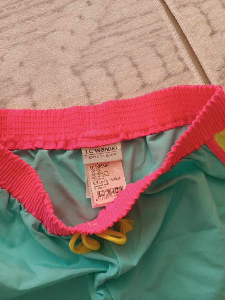 kız Çocuk Renkli Askılı Mayo ve Şort - Görsel 2