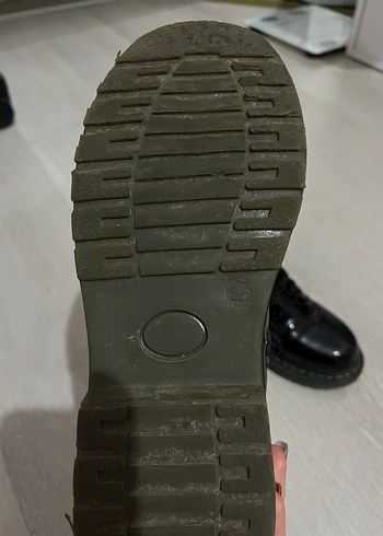 Siyah Rugan Stiletto Topuklu Kadın Bot - Görsel 3