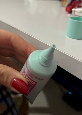 Maybelline Bebek Tenli Gözenek Sıkılaştırıcı Primer - Görsel 3