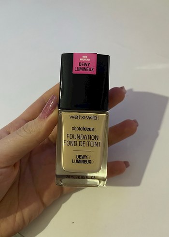 Wet n Wild Photofocus Nemlendirici Fondöten - Görsel 4