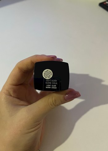 Wet n Wild Photofocus Nemlendirici Fondöten - Görsel 3