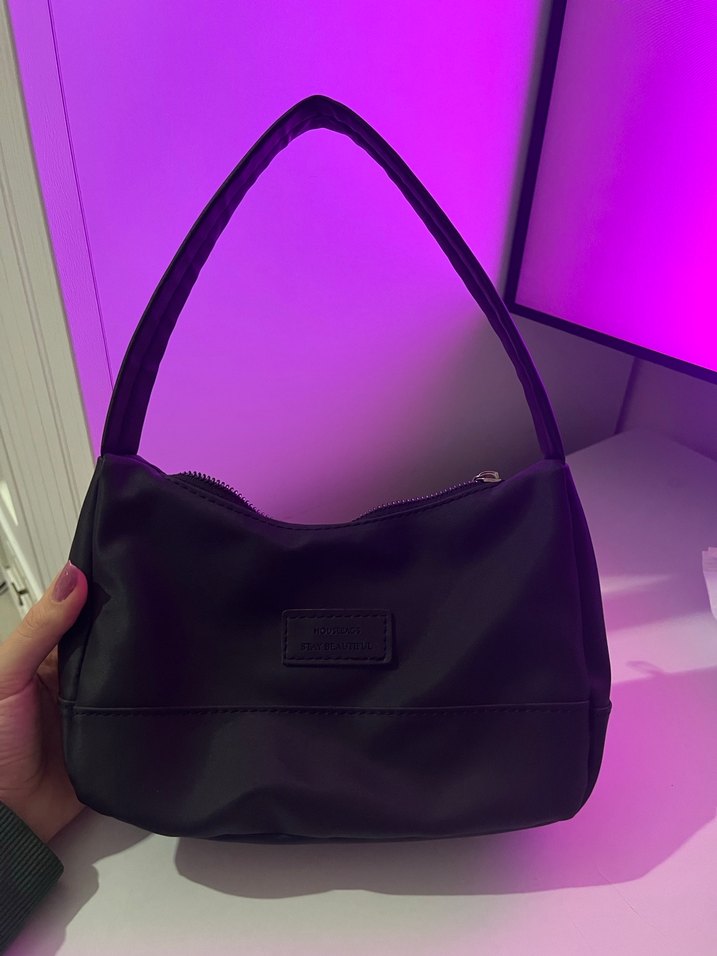 Siyah Minimalist Kadın Omuz Çantası - Görsel 2