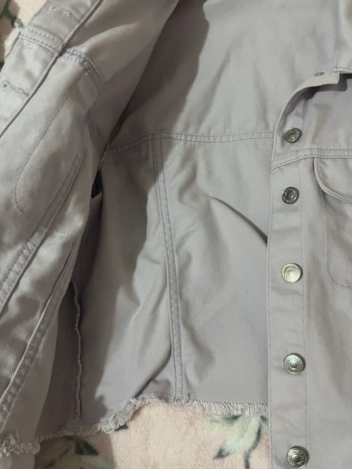 Mor Düğmeli Kadın Kot Ceket - Görsel 3