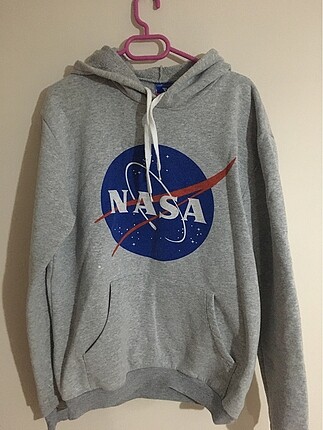 Nasa sweat