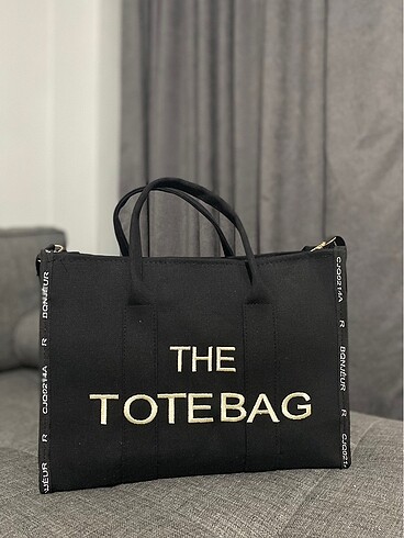 The tote bag