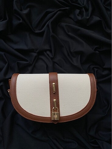Mango Kilit model