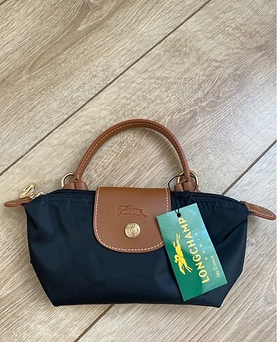Longchamp