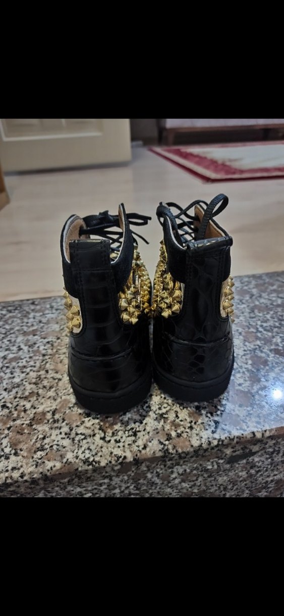 CHRİSTİAN LOUBOUTİON AYAKKABI — görsel 3/4