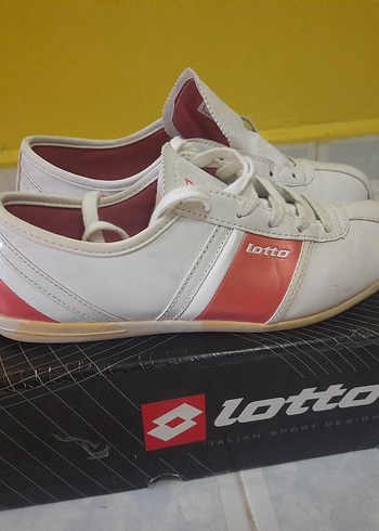 Lotto Beyaz Kadın Spor Ayakkabı