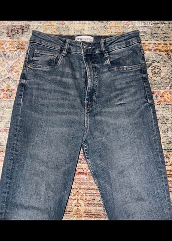 Zara Kadin Jean
