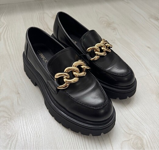 38 Beden Kadin Loafer