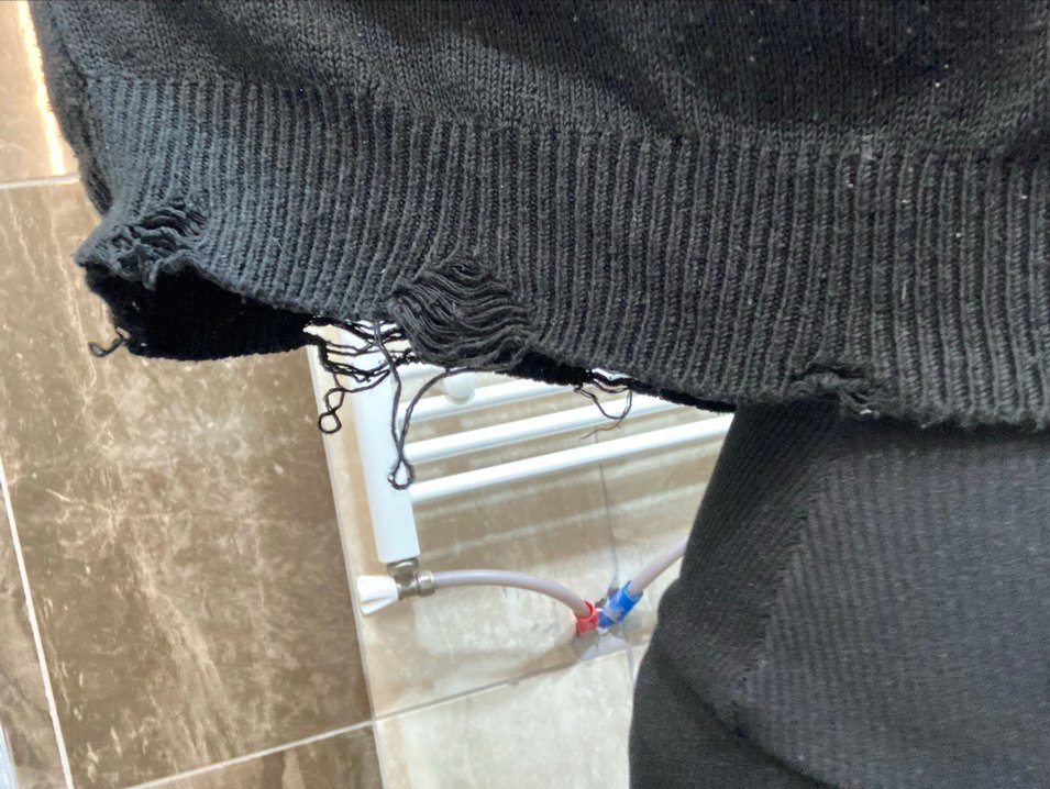 Siyah Baskılı Kadın kazak - Görsel 3