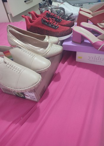 37 Beden pembe Renk Voyager Deichmann Polaris 0 etiketli ayakkabı terlikler