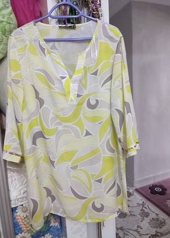 Ikiler Sarı Batik Desenli V Yaka Tunik İkiler Marka