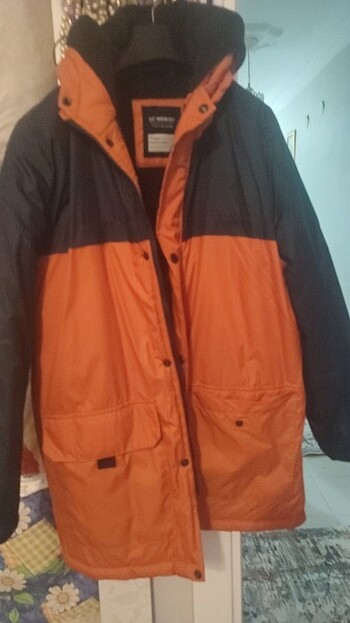 Sadece Bir Kez giyilmis Erkek Cicuk Parka - Görsel 4