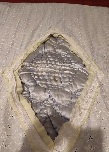 Nakışlı kalın Yün Yorgan  - Görsel 4