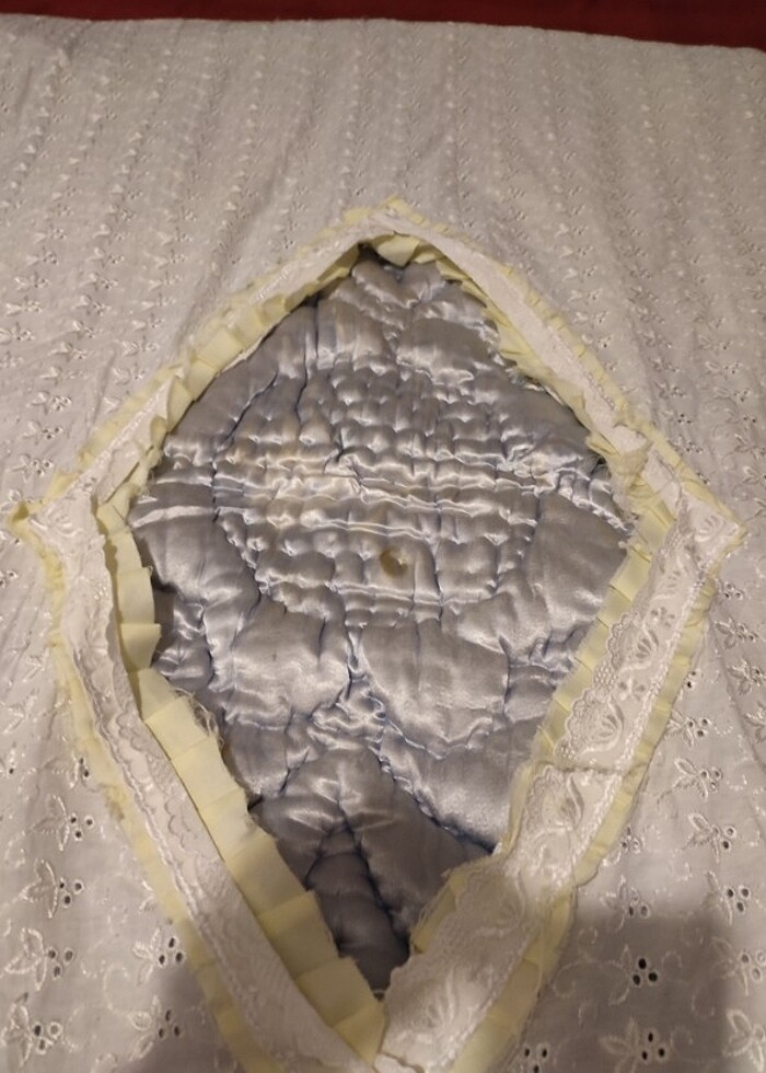 Nakışlı kalın Yün Yorgan  - Görsel 4