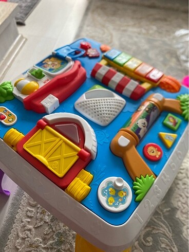 Fisher Price Altive masası