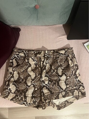 h&m leopar şort