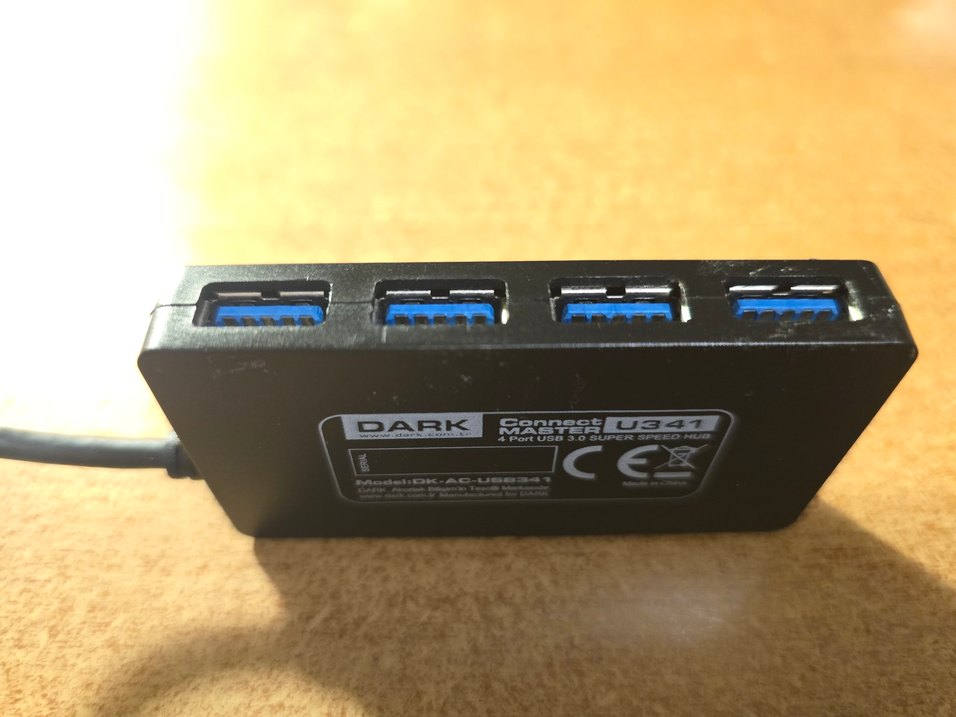 Dark Connect Master 4 Port USB 3.0 USB Hub Çoklayıcı - Görsel 2