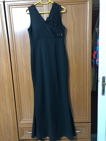 42 Beden siyah Renk Uzun abiye elbise