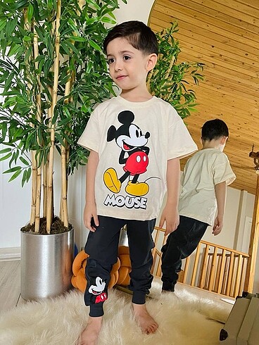 Mickey Mouse Eşofman Takım