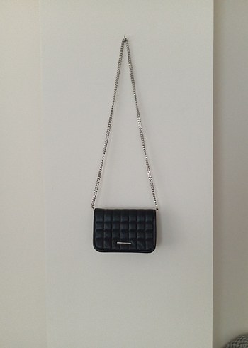 Zincir Detaylı Siyah Deri Kadın Çanta - Görsel 3