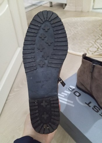 Süet Kadın Topuklu Bot - Görsel 4