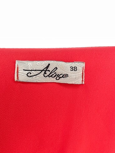 38 Beden çeşitli Renk PreLoved Askılı %70 İndirimli.