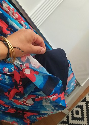 44 Beden çeşitli Renk Kadın Çok Renkli Piliseli Uzun Elbise