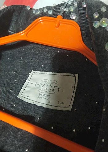 Düğmeli Siyah Midi Denim Ceket - Görsel 4